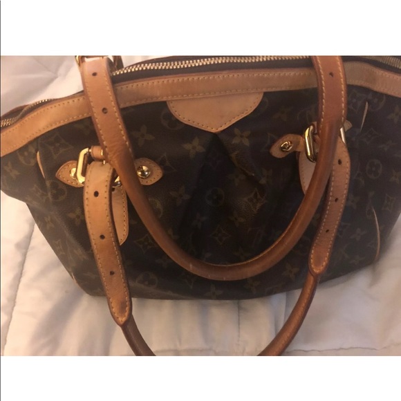 100% Authentic Louis Vuitton Tivoli GM - Picture 2 of 6